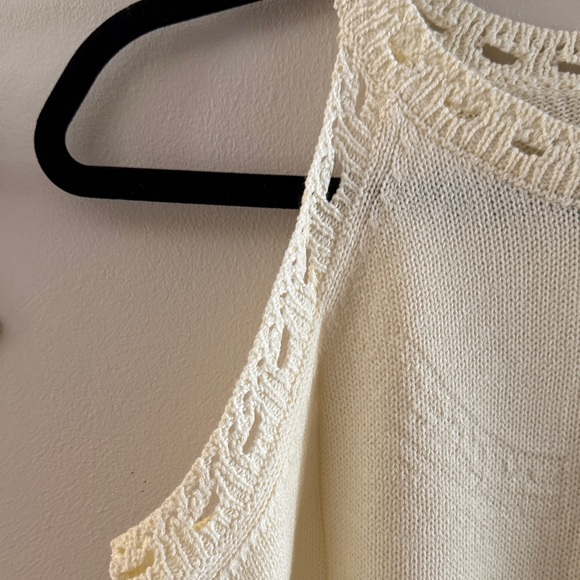 Cream Sleeveless Cotton Top NWOT - Picture 2 of 6
